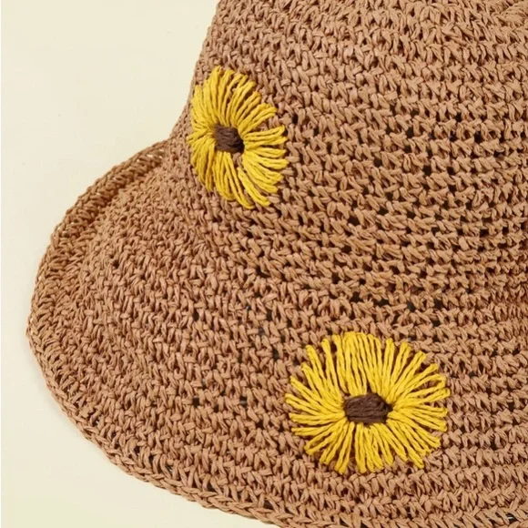 Khaki Flower Decor Straw Hat - Picture 3 of 11